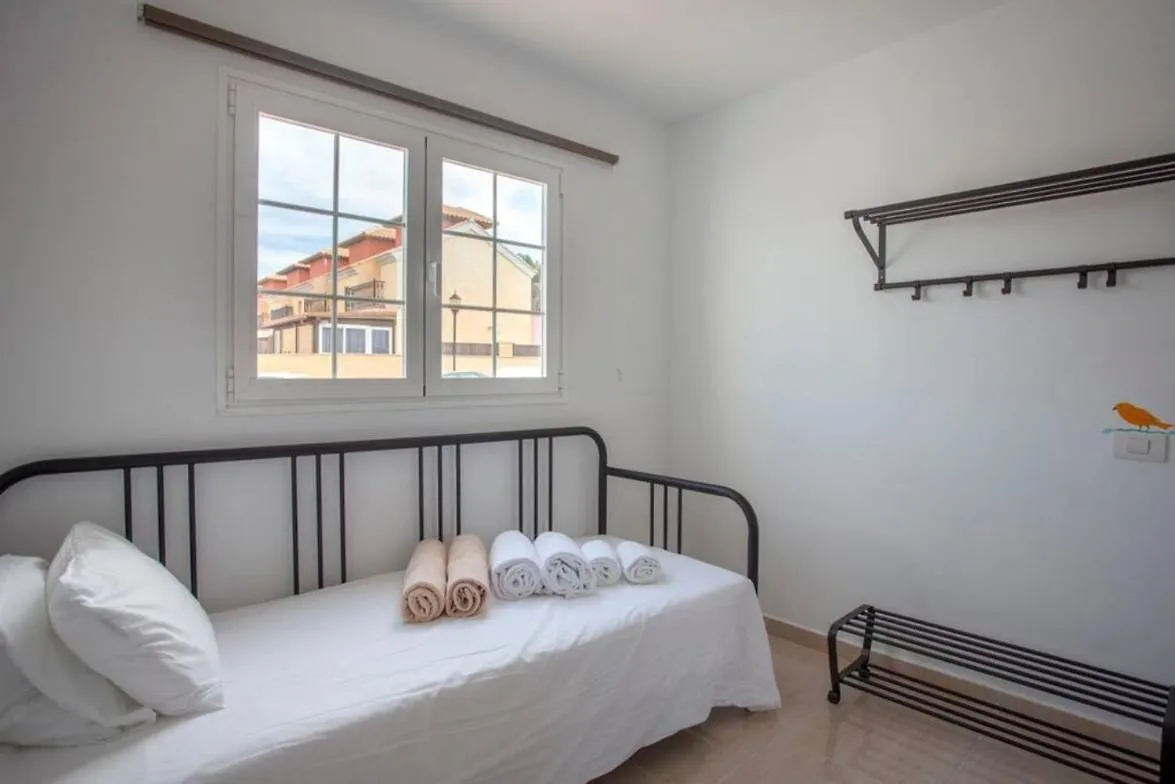 Corralejo Beach Villa With Private Pool, Bbq, Wifi At Galera Beach