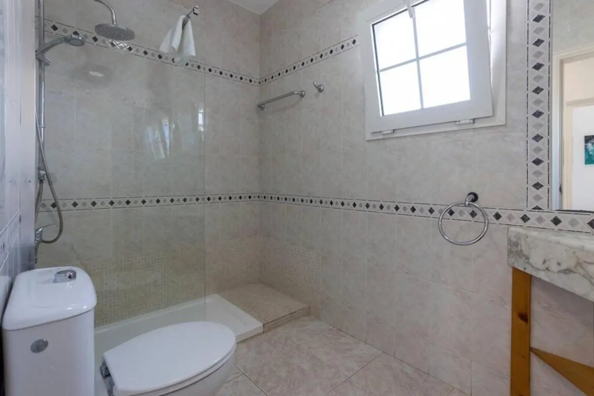 Corralejo Beach Villa With Private Pool, Bbq, Wifi At Galera Beach