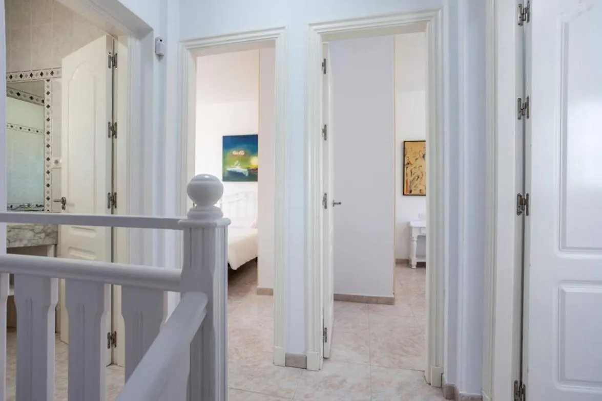 Corralejo Beach Villa With Private Pool, Bbq, Wifi At Galera Beach Spain